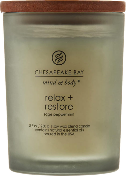 Chesapeake Bay Candle Scented Candle, 8 Ounce, 50-Hour Burn Time  (12 Fragrances)